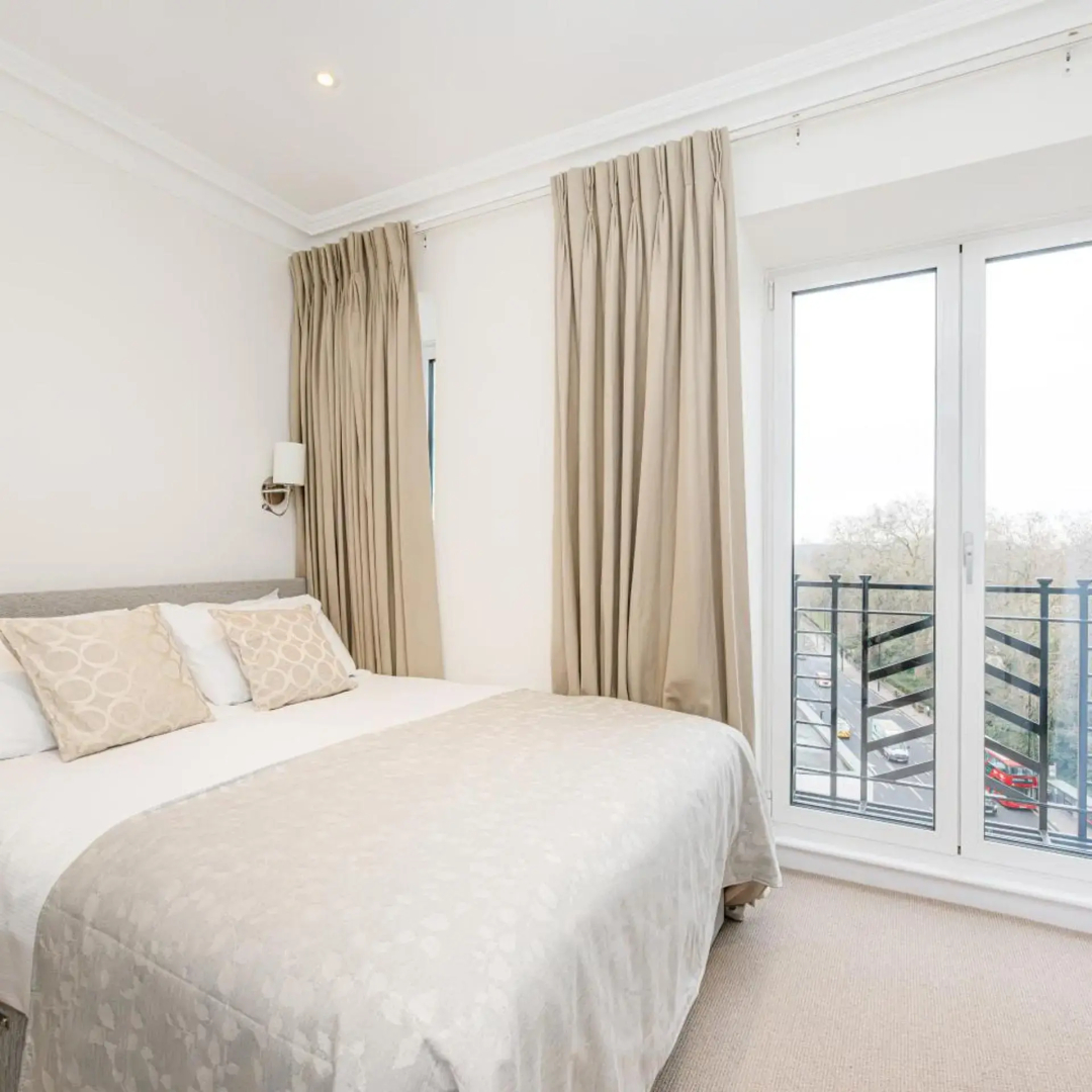 Photo - Fountain House Apartments - Hyde Park, London