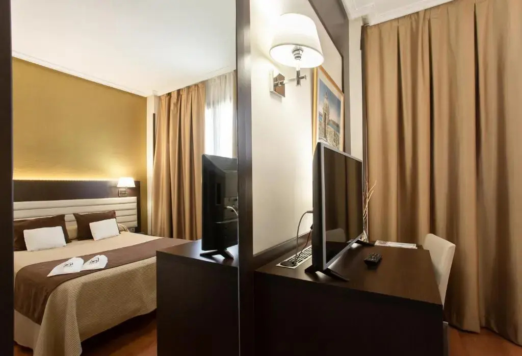 Foto - Hotel Monte Puertatierra