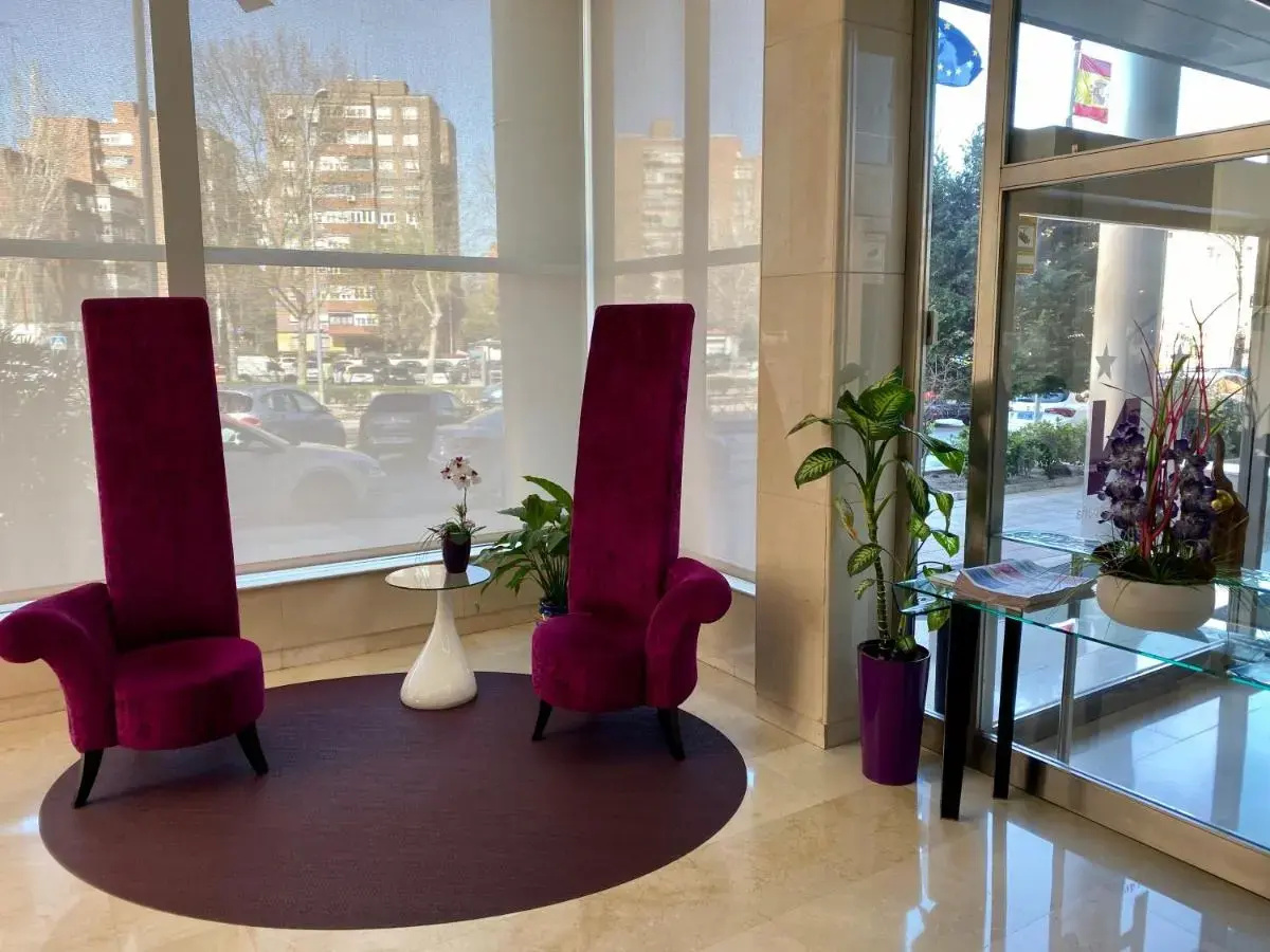 Photo - Hotel Avenida de España