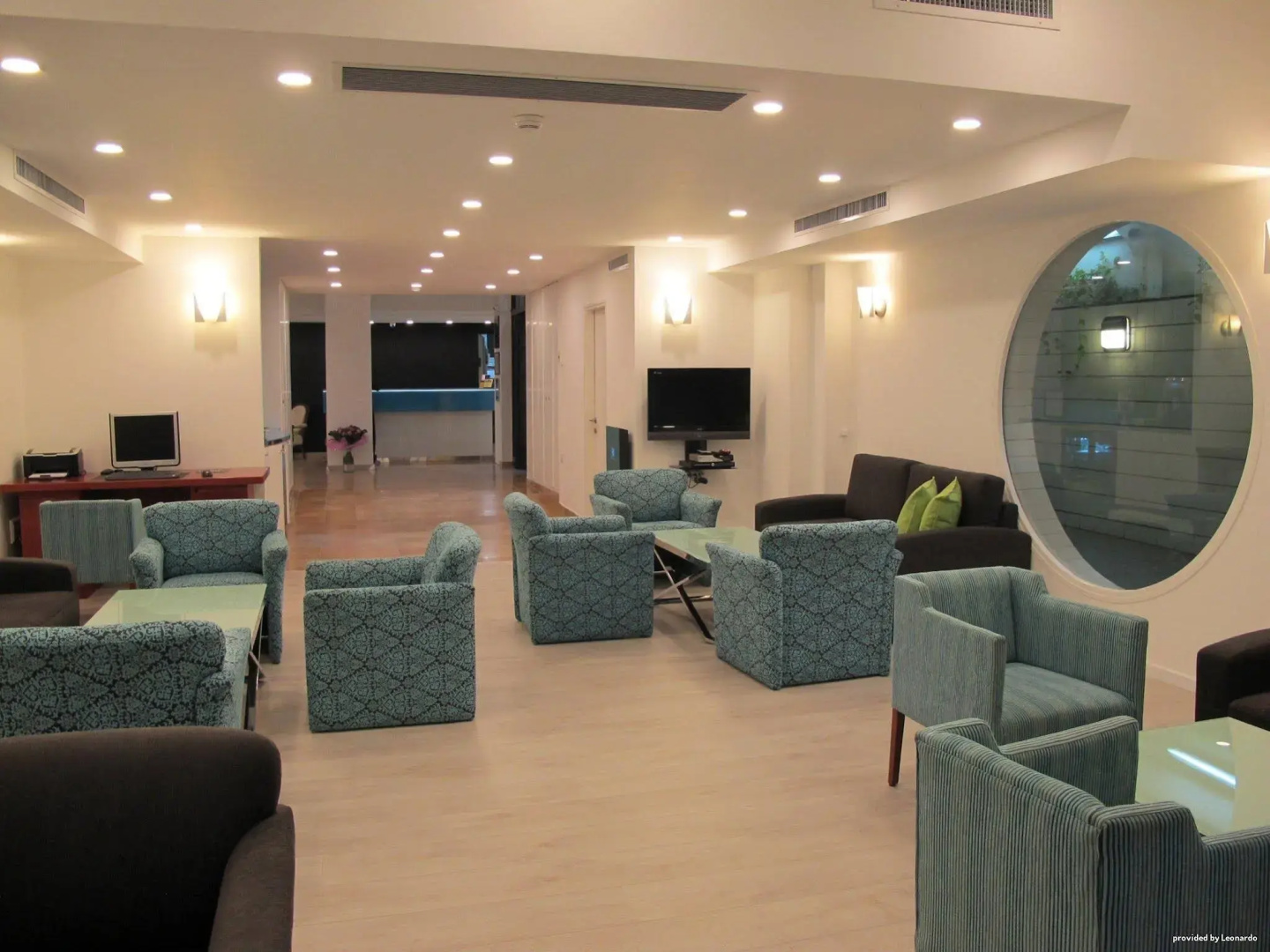Foto - Best Western Regency Suites