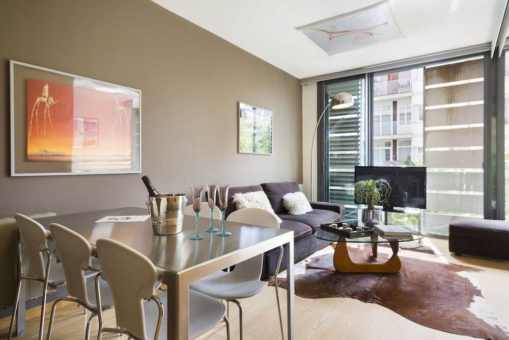 Photo - My Space Barcelona Pool City Center