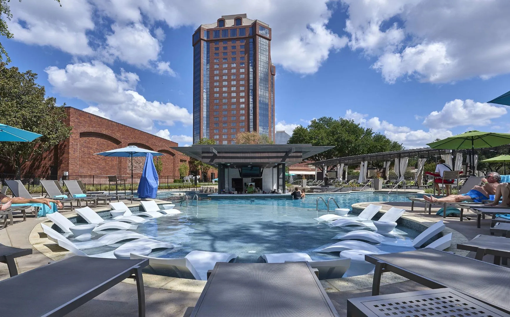Photo - Hilton Anatole