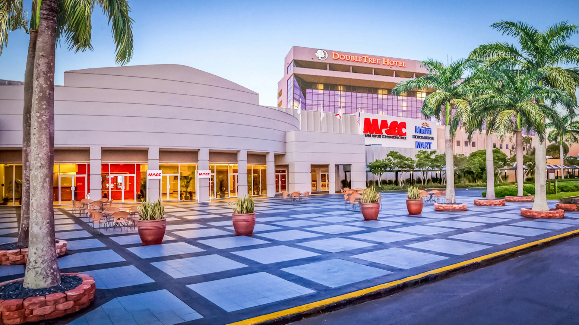 Photo - DoubleTree by Hilton Hotel Miami Airport & Convention Center