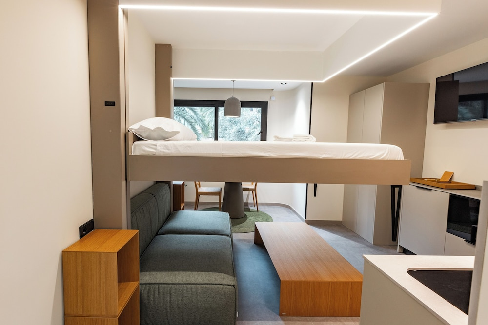 Photo - Motus Disruptive Apartments