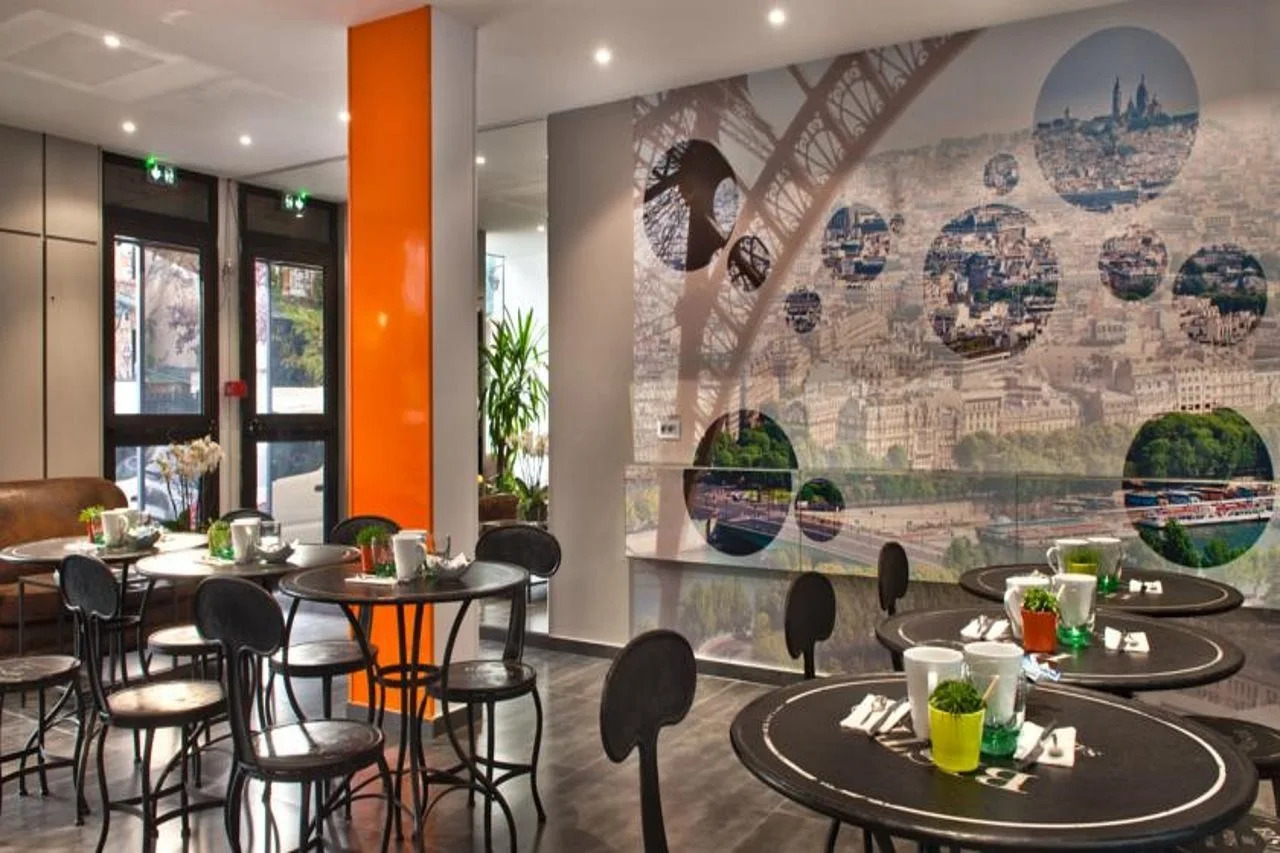 Photo - Hotel Alpha Paris Eiffel by Patrick Hayat