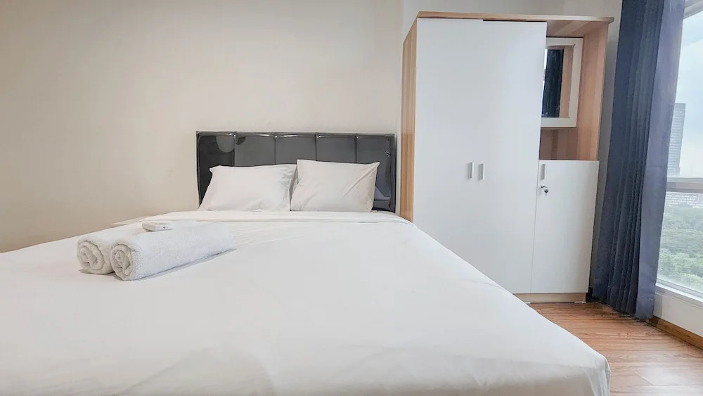 Best Deal 1Br And Modern Look At Grand Sungkono Lagoon Apartment