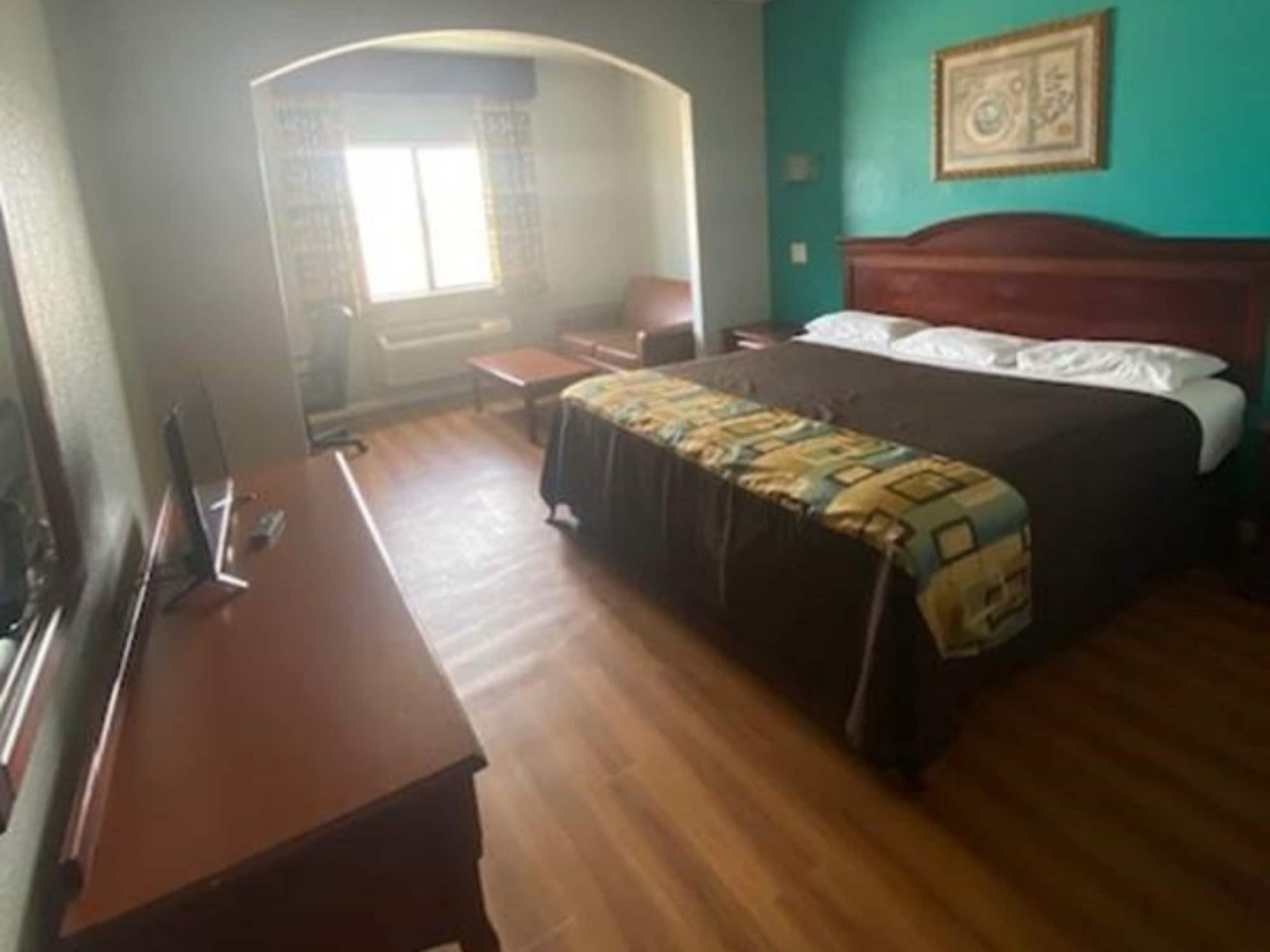 Foto - Tropicana Inn and Suites