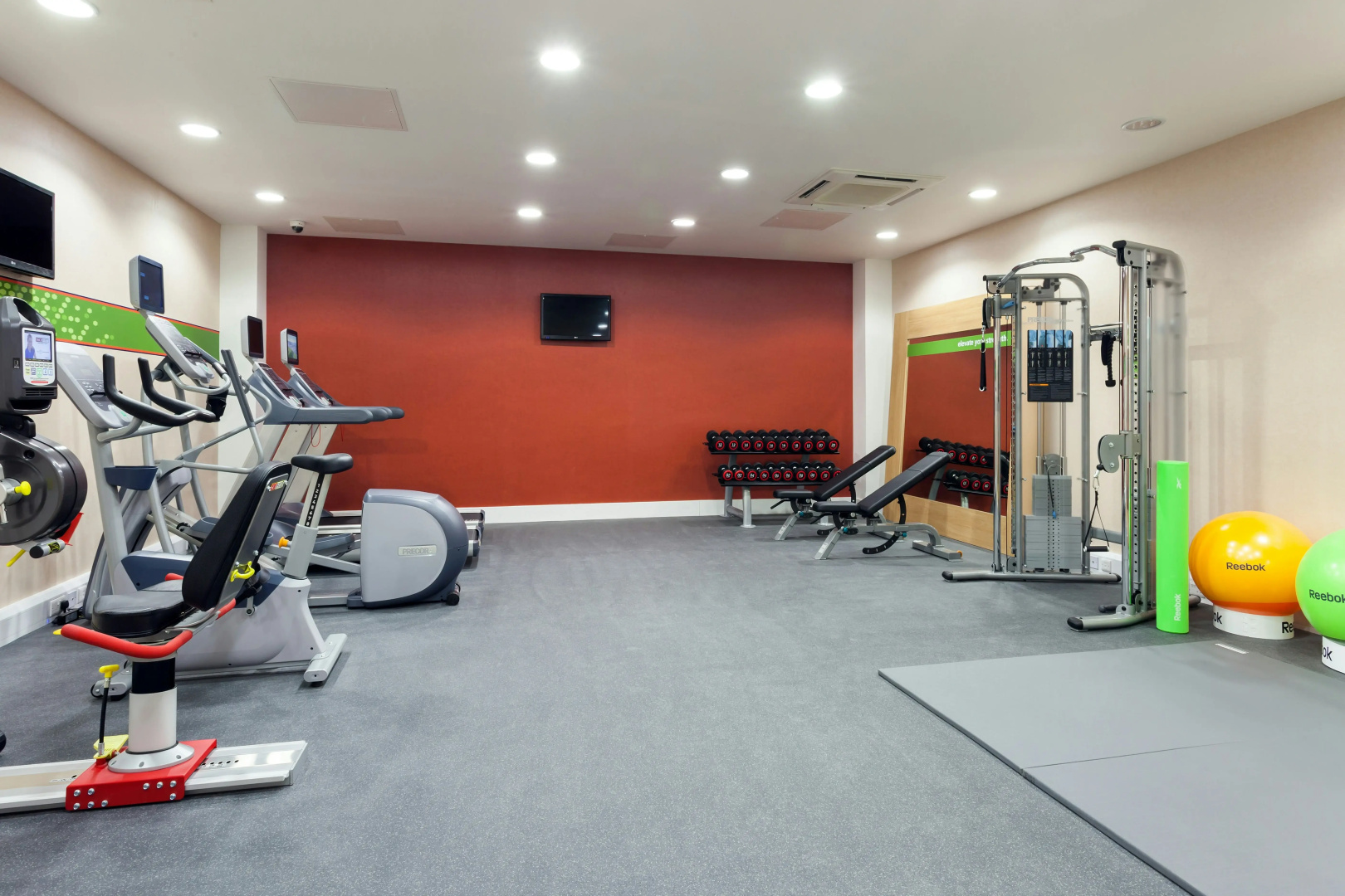 Foto - Hampton by Hilton London Gatwick Airport