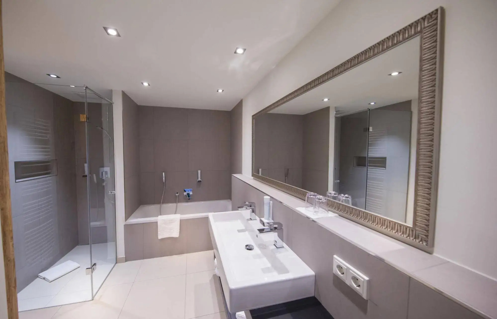 Photo - TWO TIMEZ - Boutique Hotel