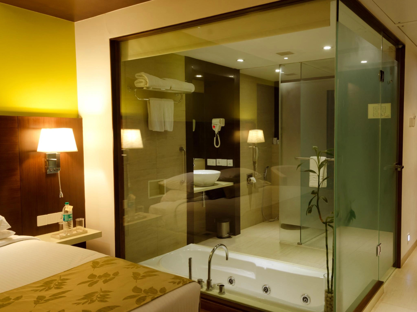 Foto - Ramee Grand Hotel and Spa, Pune
