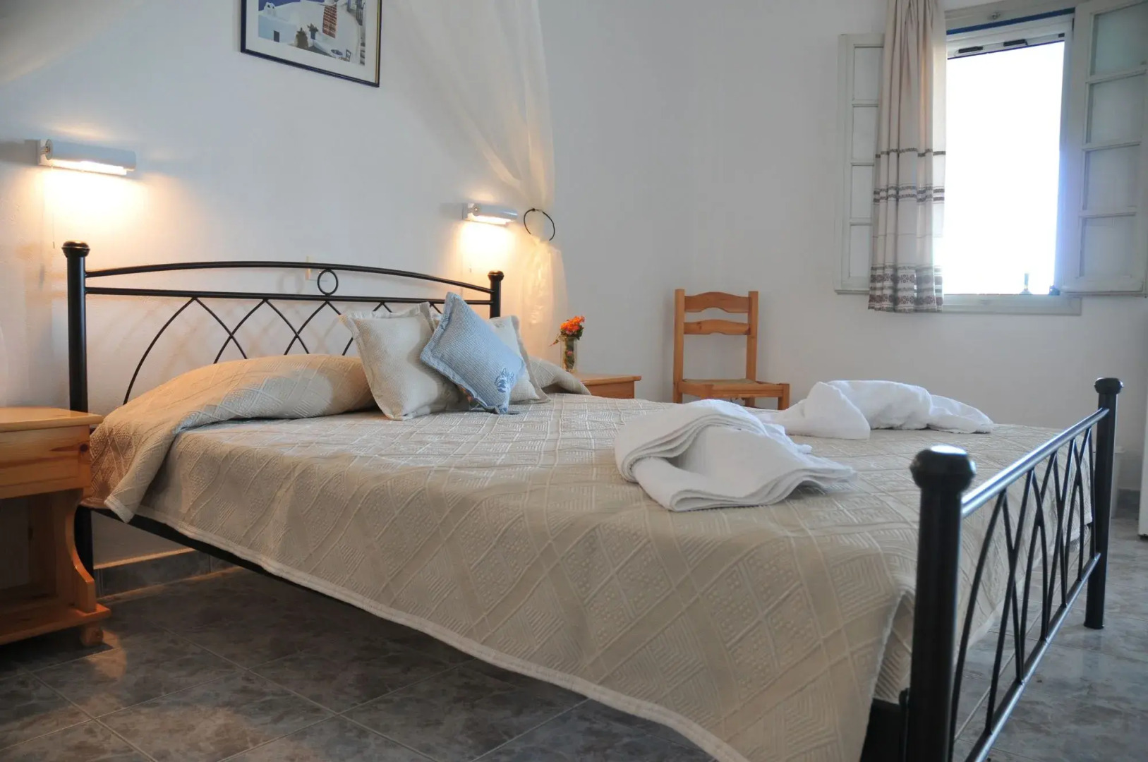 Foto - Thira's Dolphin