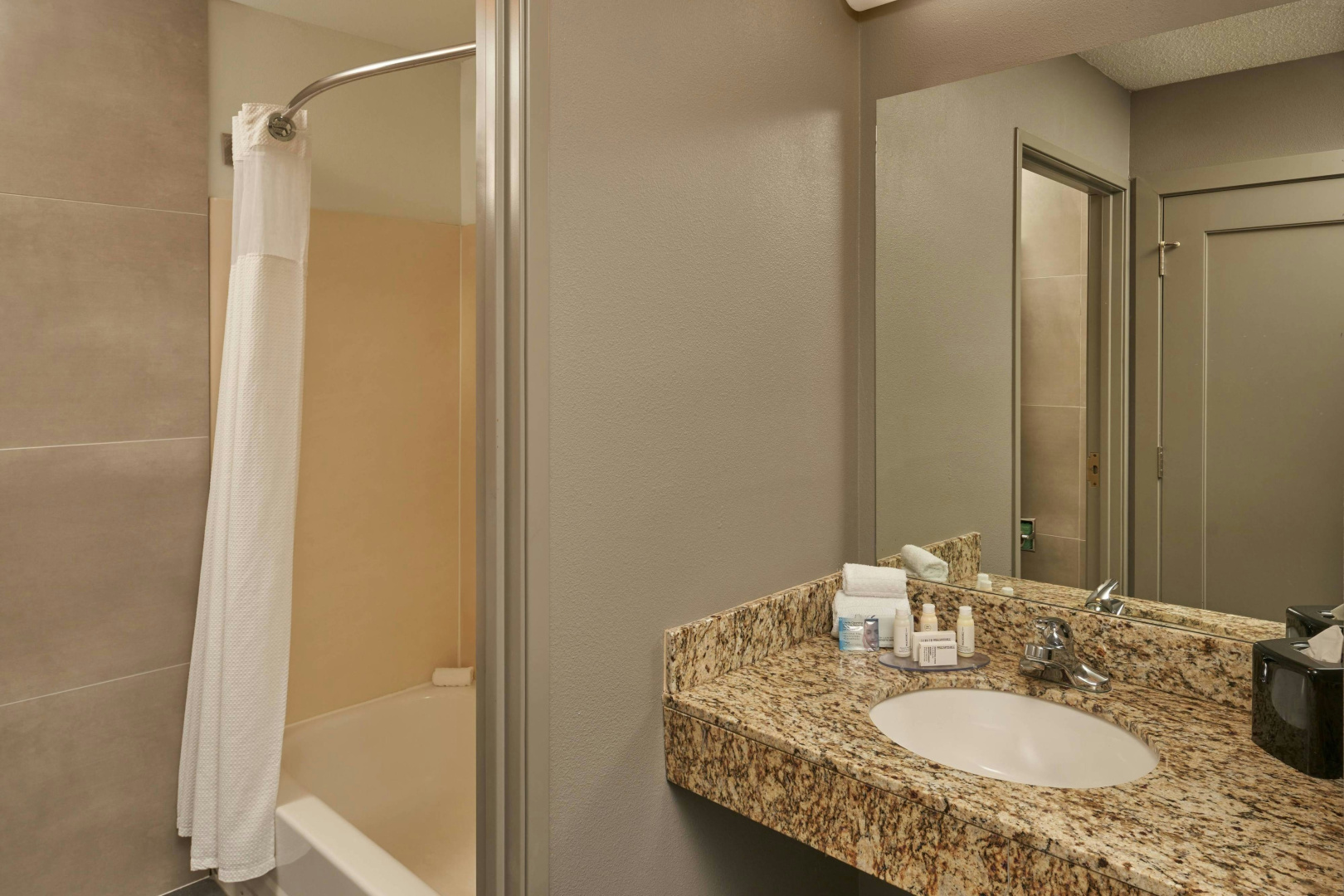 Foto - Courtyard by Marriott Indianapolis South