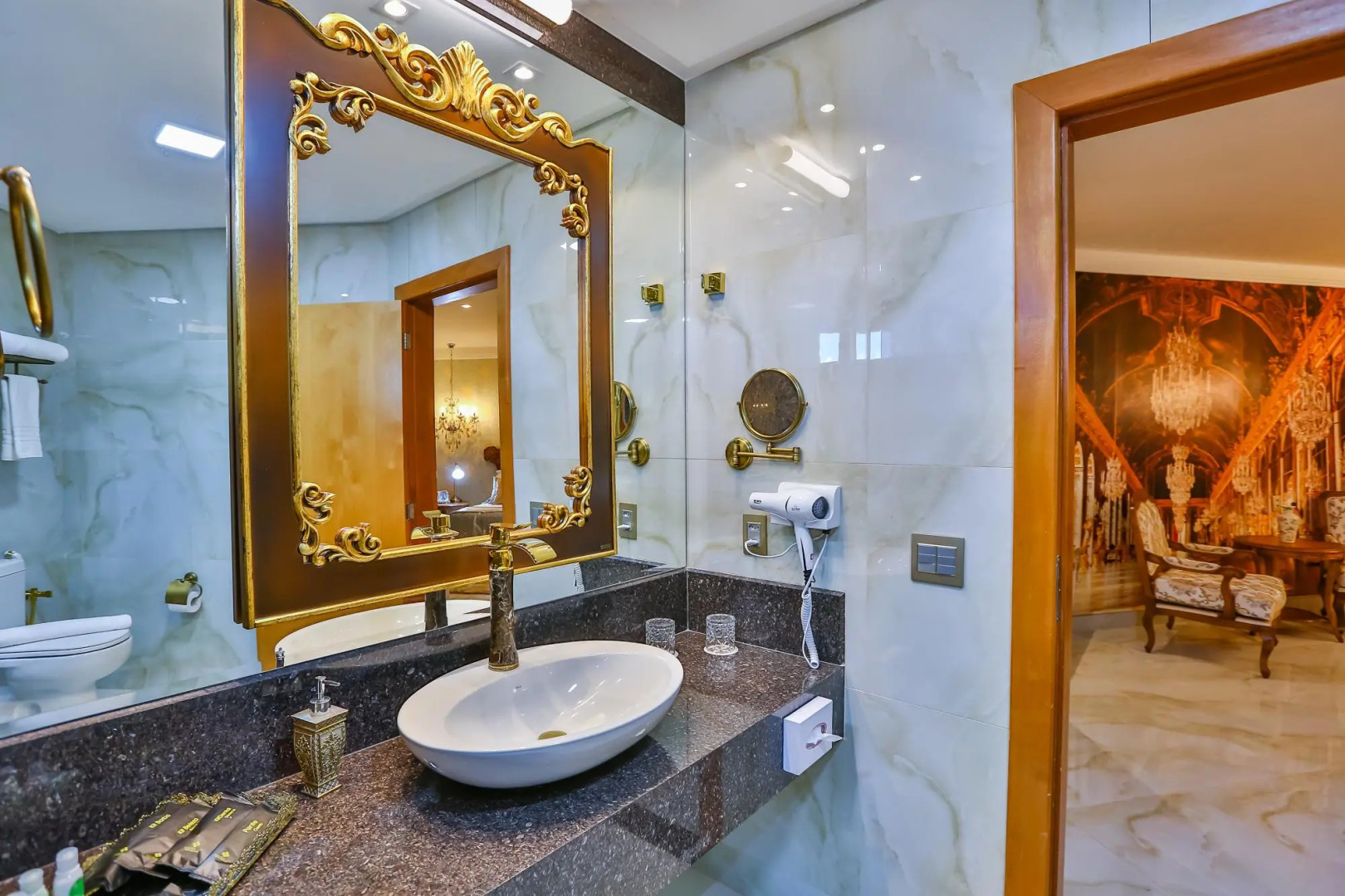 Photo - Golden Lis Hotel Boutique