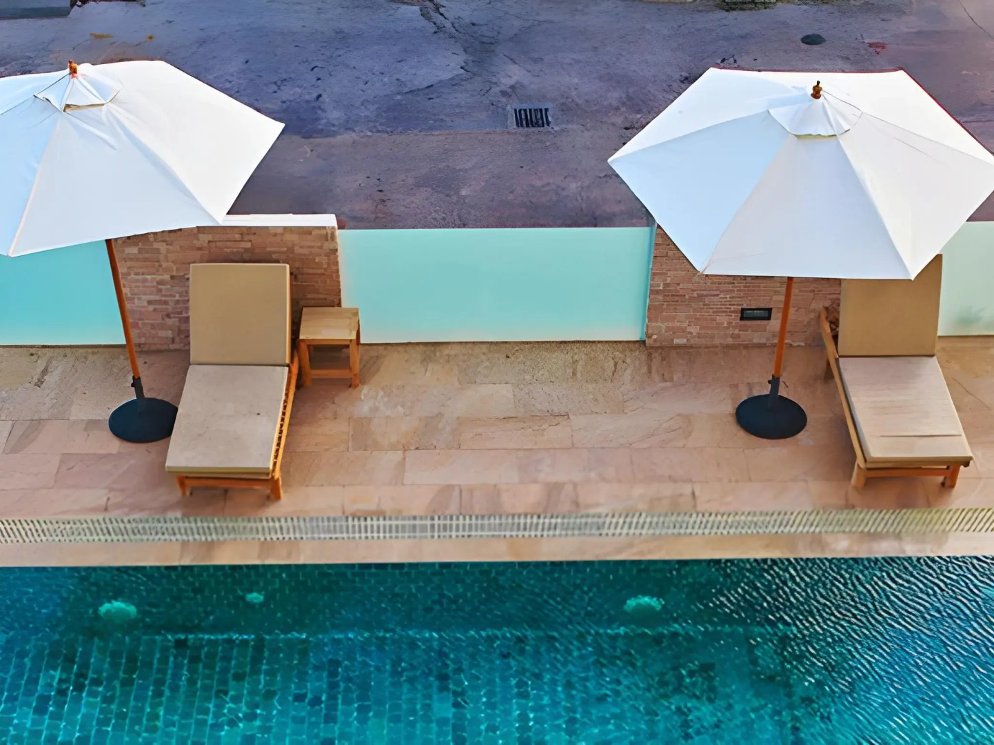 Photo - Leenova Hotel