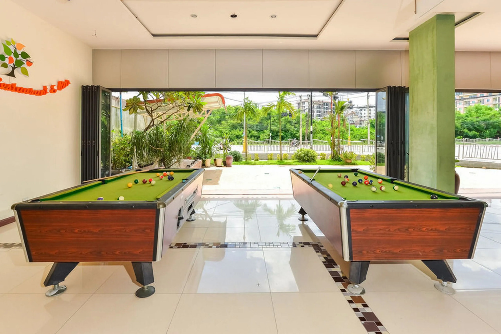 Photo - Zephyr Grand Hotel