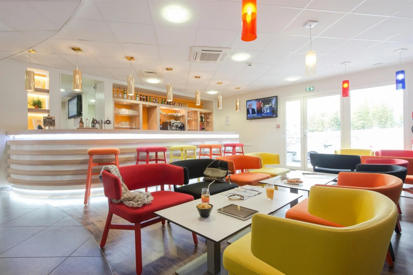 Photo - ibis Styles La Rochelle Centre les Minimes