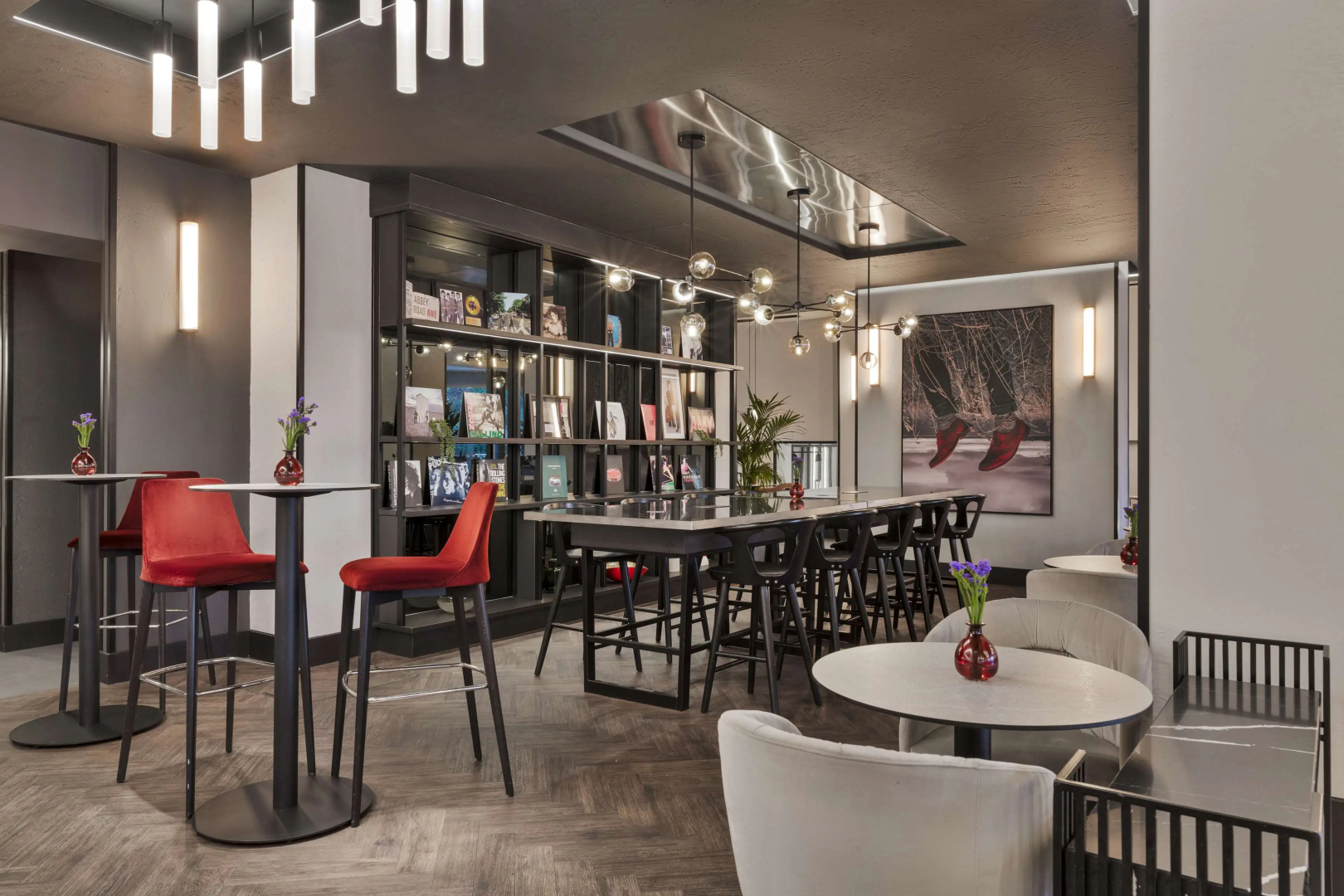 Photo - Radisson RED London Heathrow