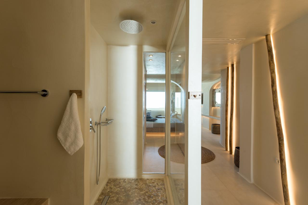 Photo - Divelia East