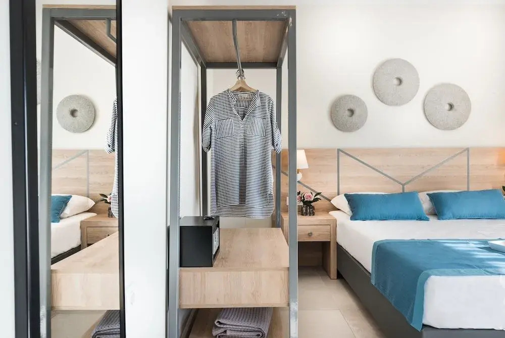 Photo - Santorini Main Square