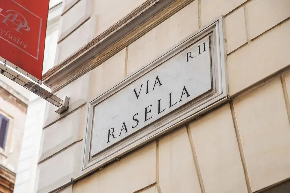 Photo - Trevi Portrait