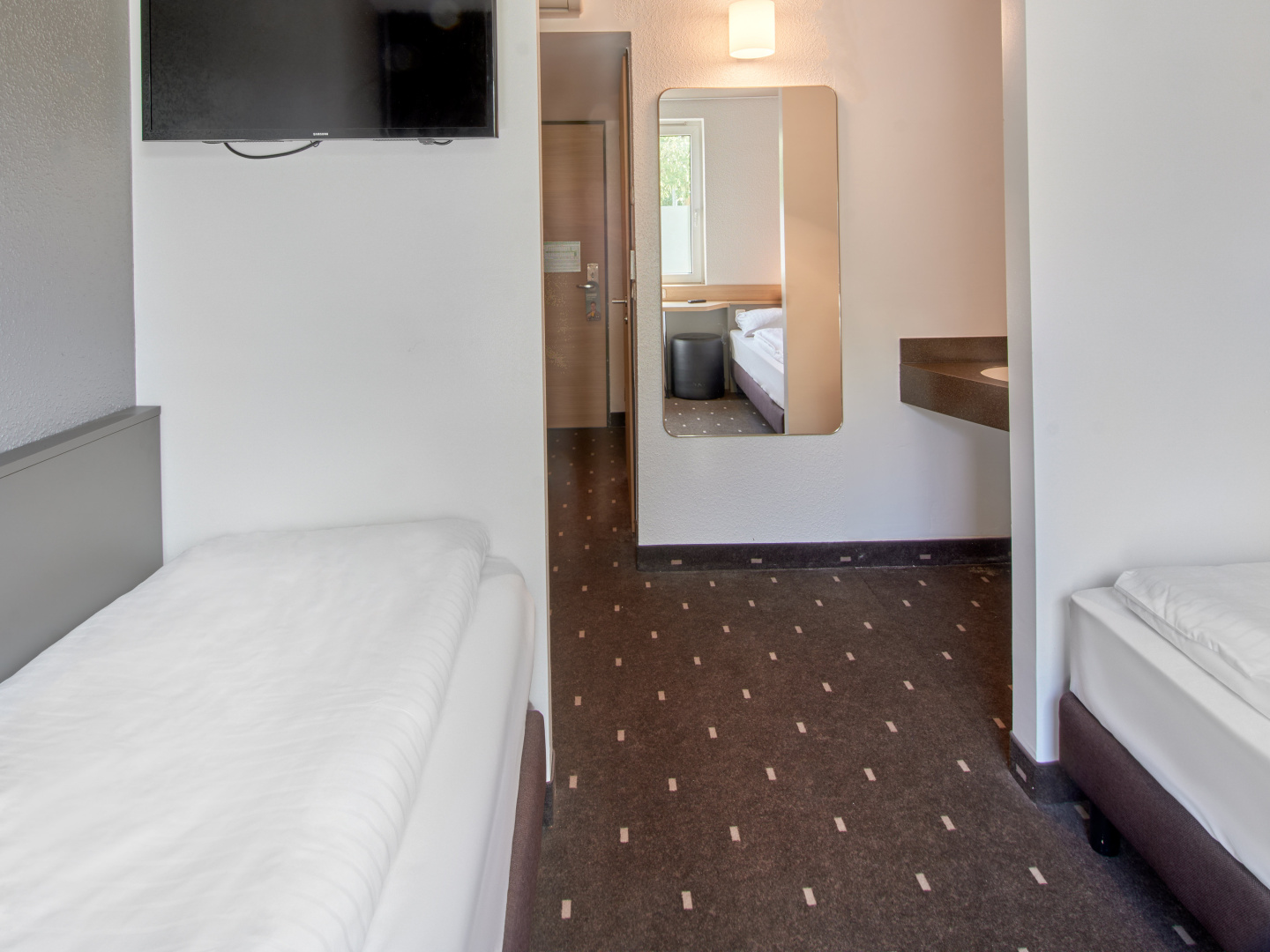 Foto - B&B Hotel Offenbach-Süd