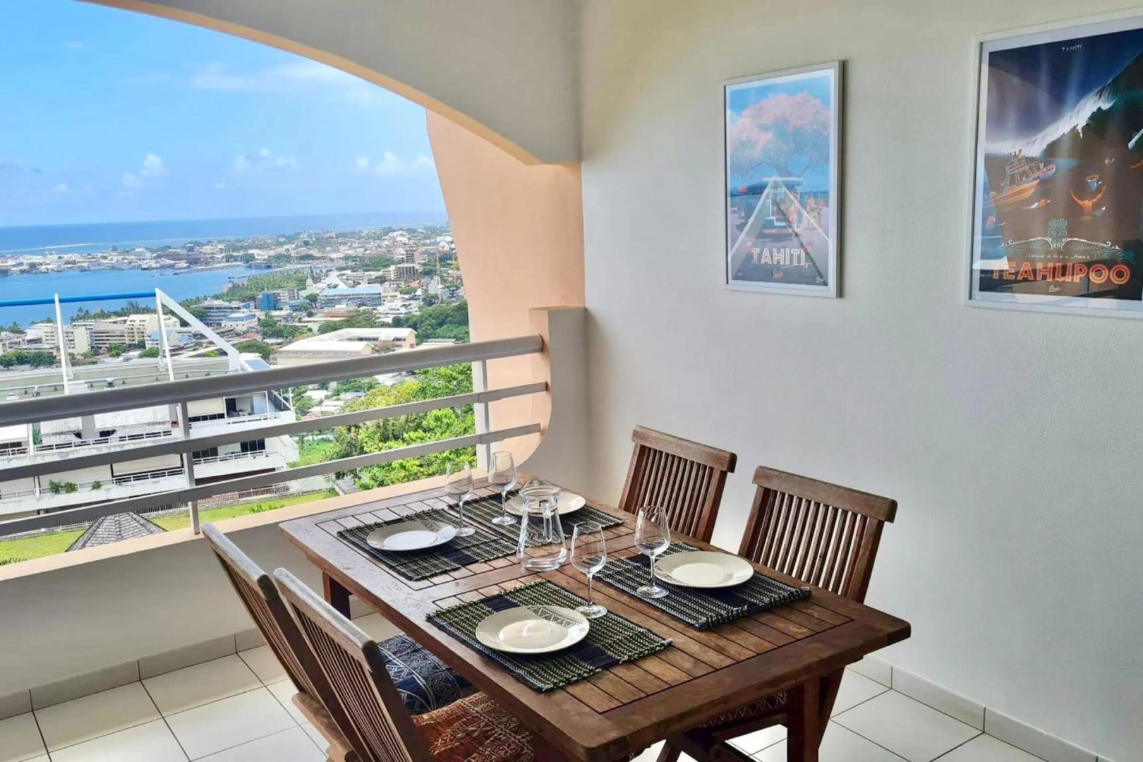 Appartement Hana Iti breathtaking on the ocean at the entrance of Papeete