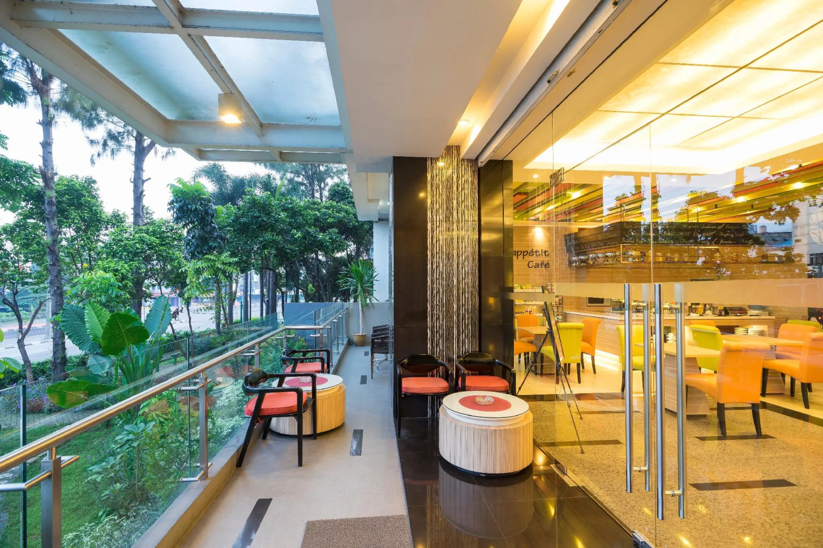 Photo - Royal City Hotel Jakarta