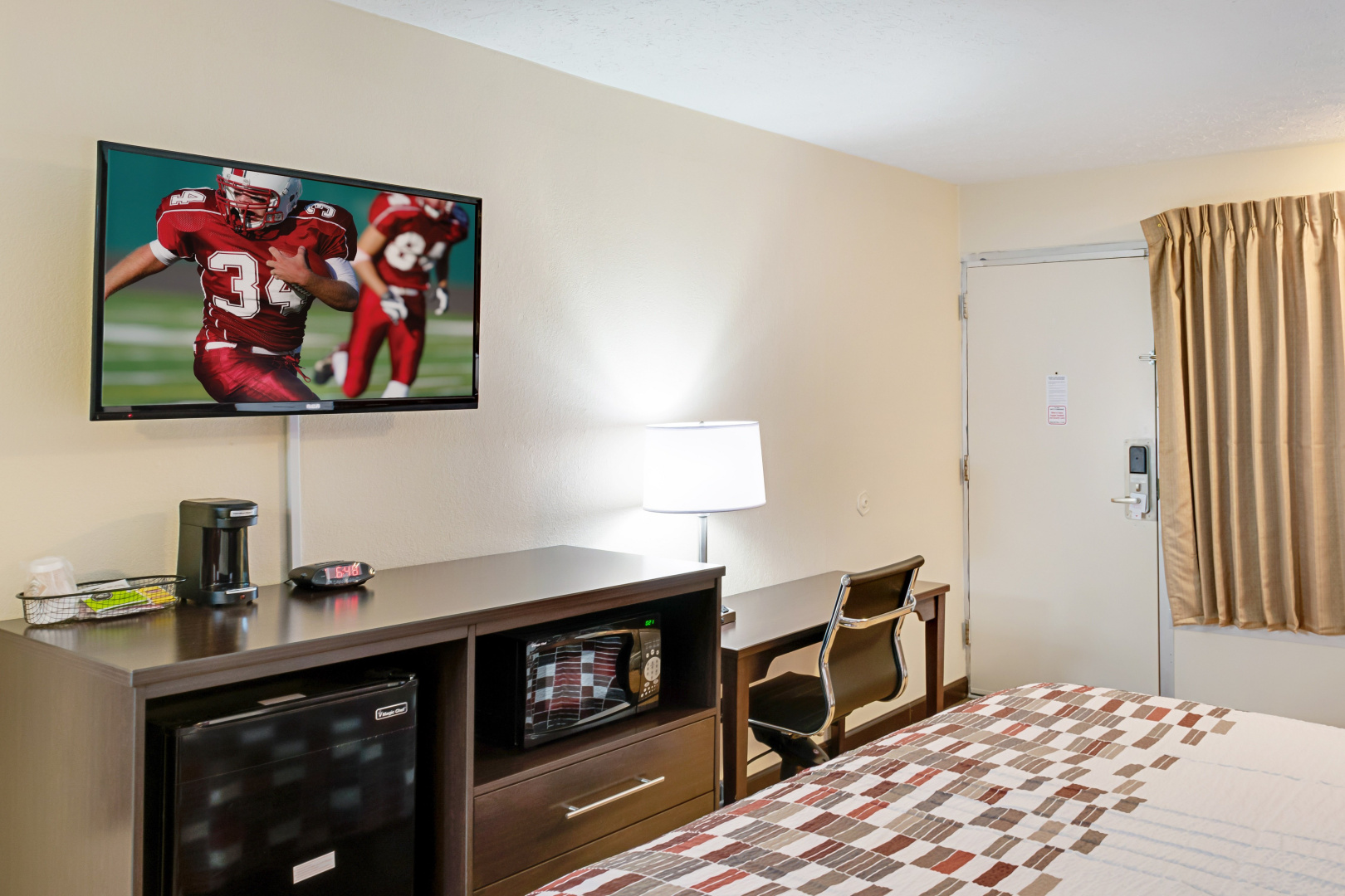 Photo - Red Roof Inn Indianapolis - Castleton