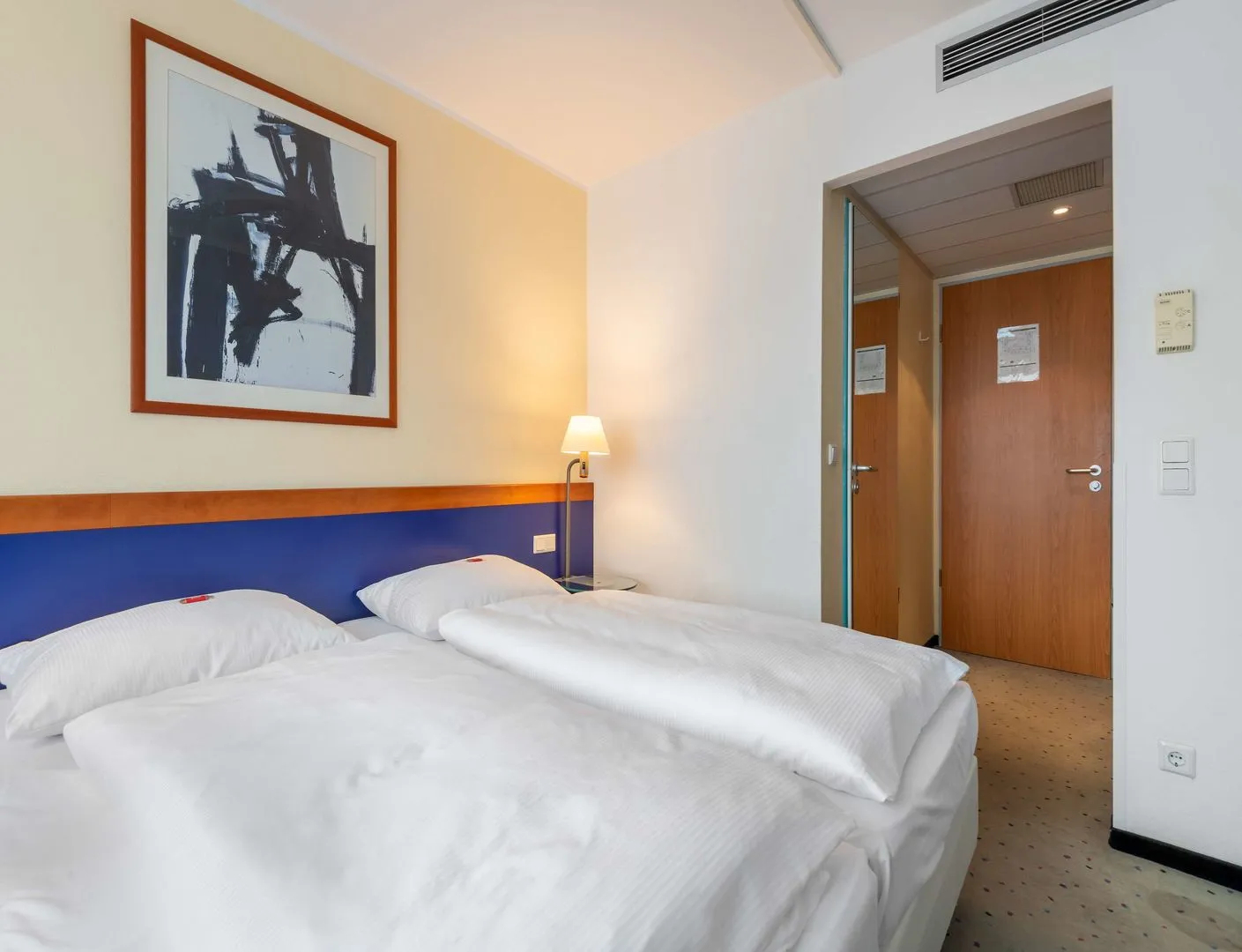Foto - Premier Inn Berlin City Süd
