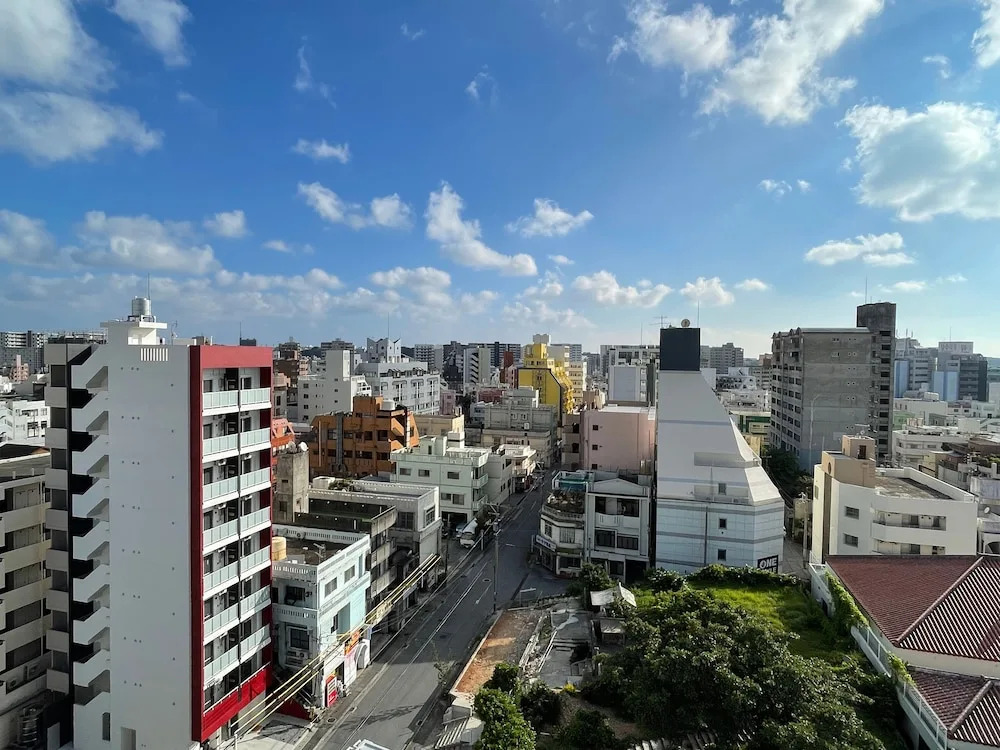 Foto - New Normal Hotel in NAMINOUE ニューノーマルホテルイン波の上