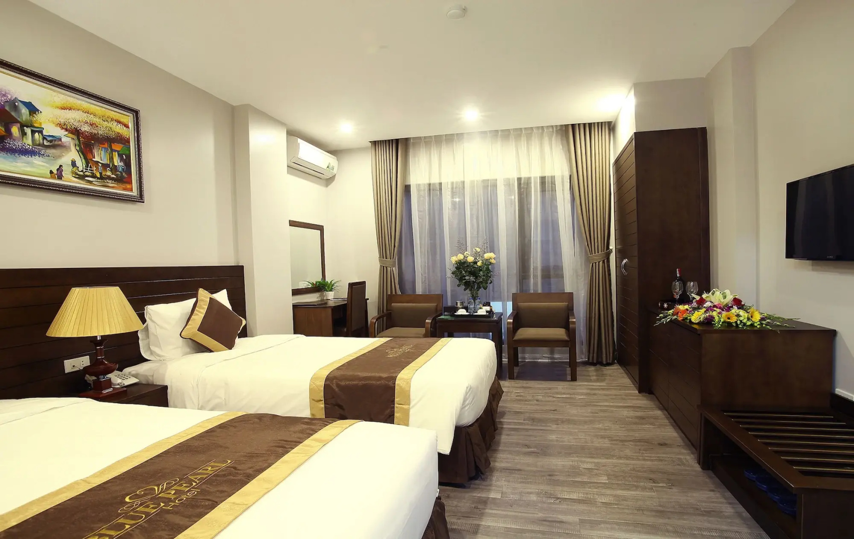 Photo - Blue Pearl West Hotel