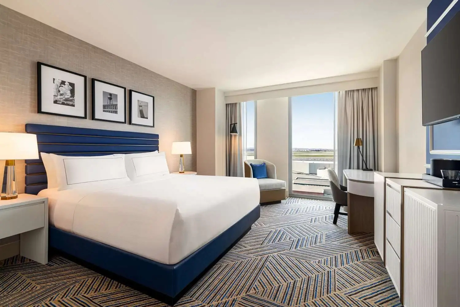 Foto - Hilton BNA Nashville Airport Terminal