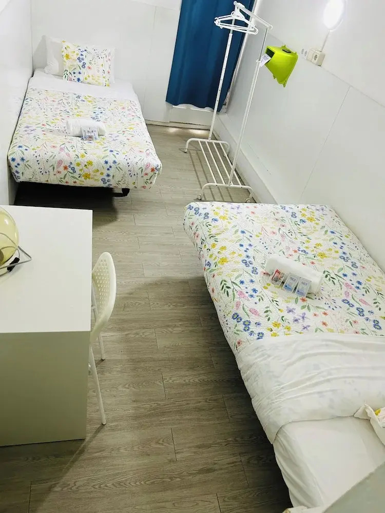 Foto - Central and Basic Universitat for YOUNG HOSTEL