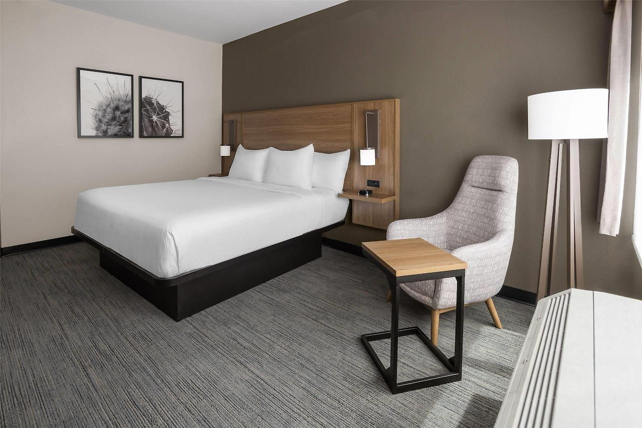 Photo - La Quinta Inn & Suites by Wyndham Phoenix West / Glendale