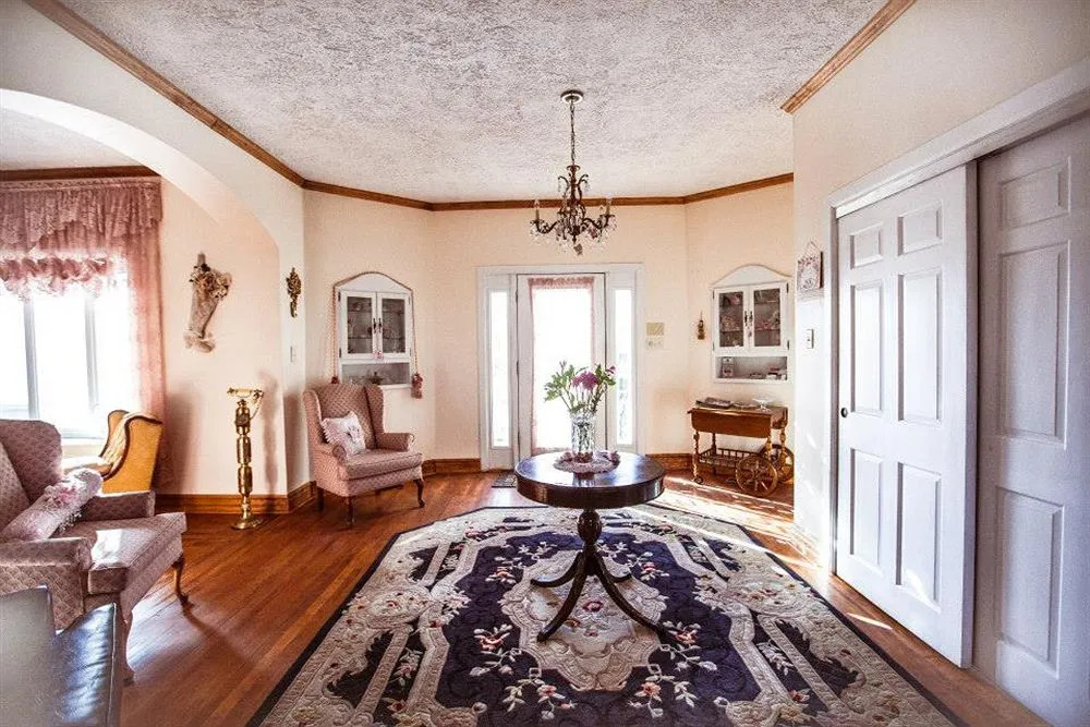 Foto - Speedway Legacy Inn