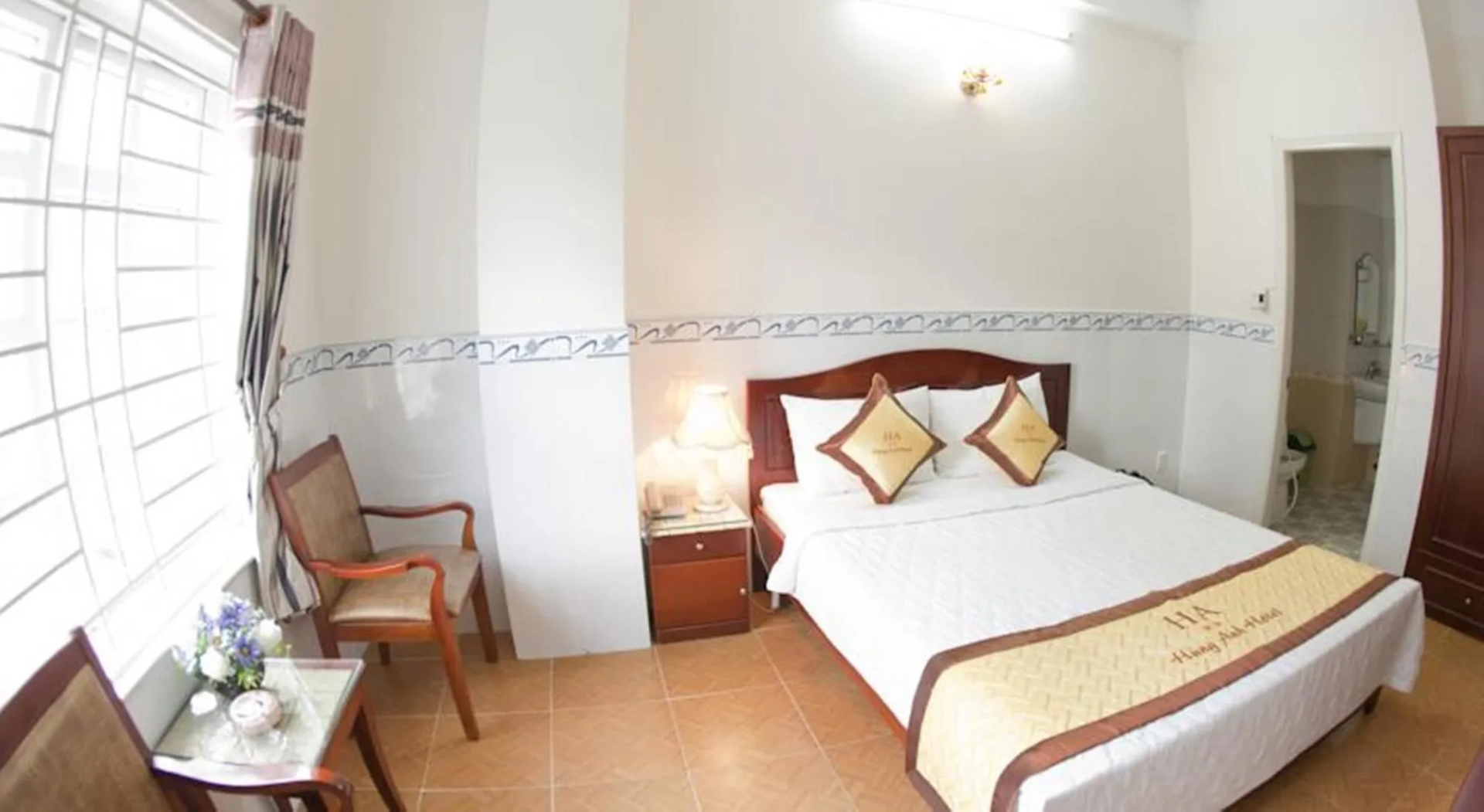 Photo - Spring Hung Anh Hotel - Sân Bay TSN