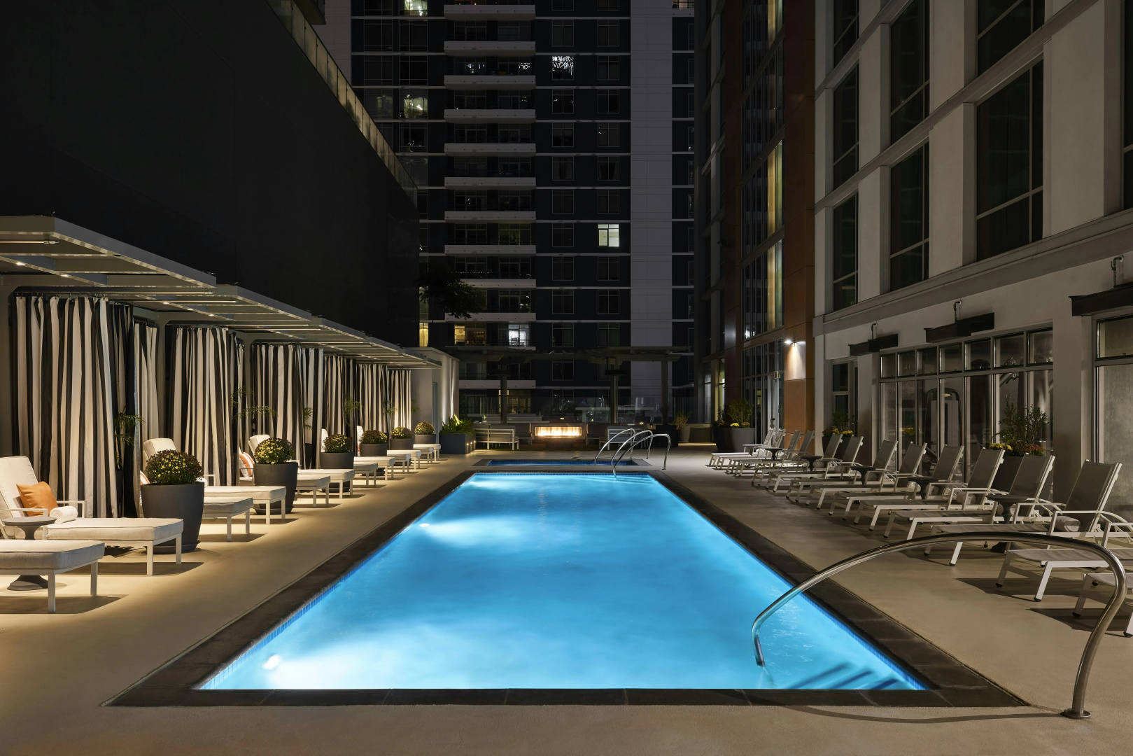 Foto - Carte Hotel San Diego Downtown, Curio Collection by Hilton