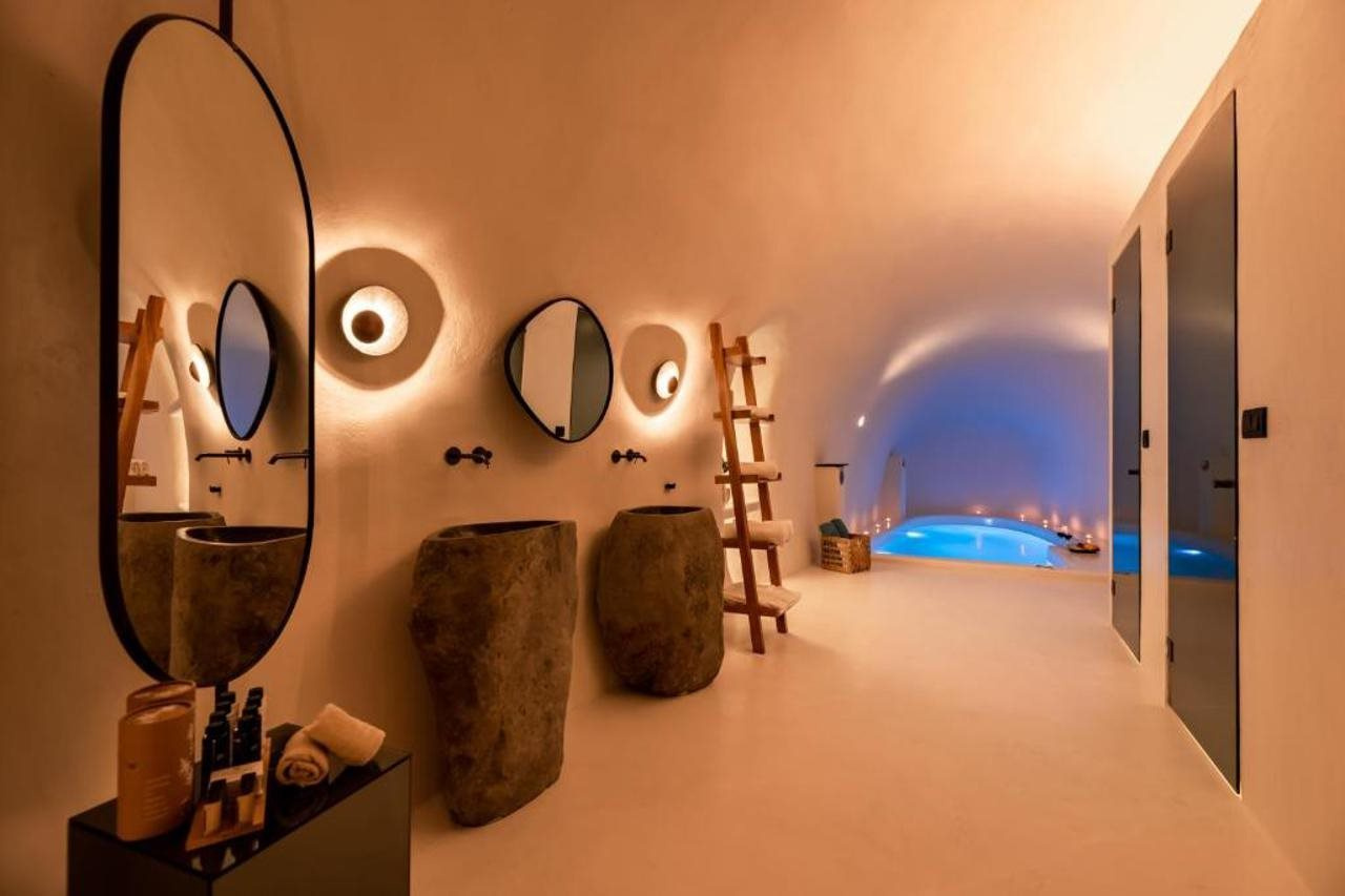 Photo - Twenty One Suites