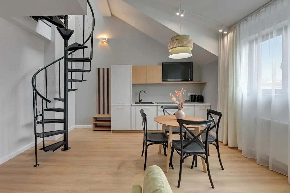 Photo - Waterlane Vintage - Fitness & Parking by Downtown Apartments