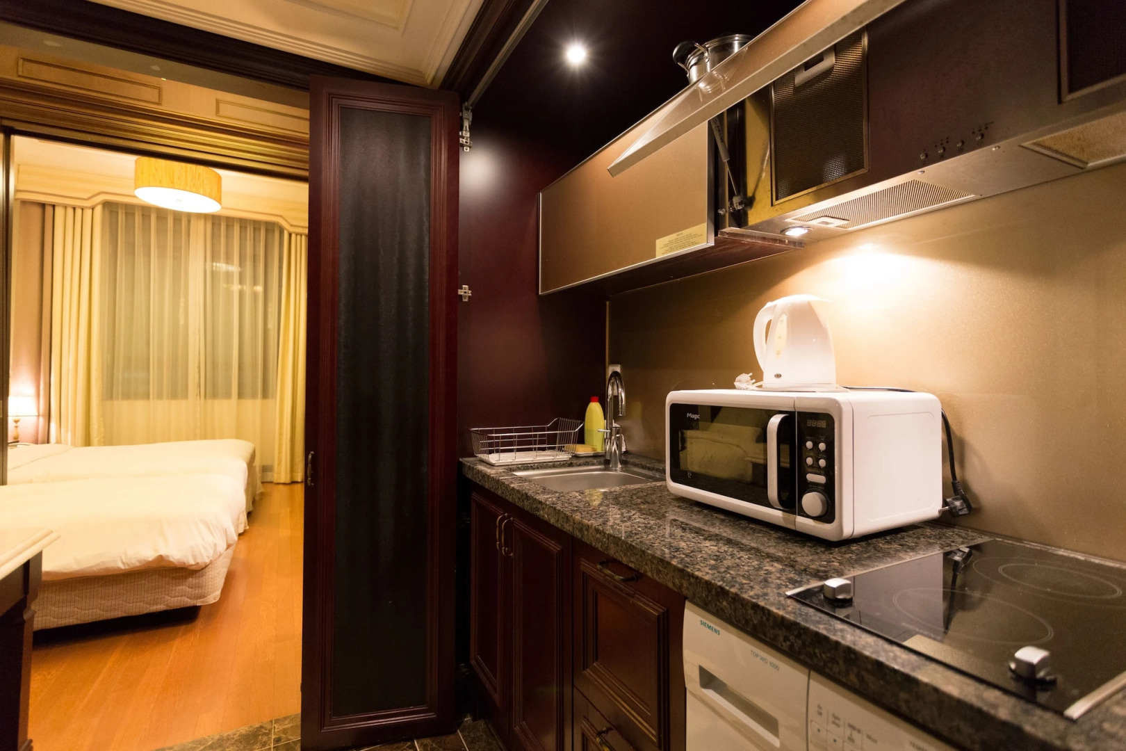 Foto - Yeoksam Artnouveau City Hotel and Residence