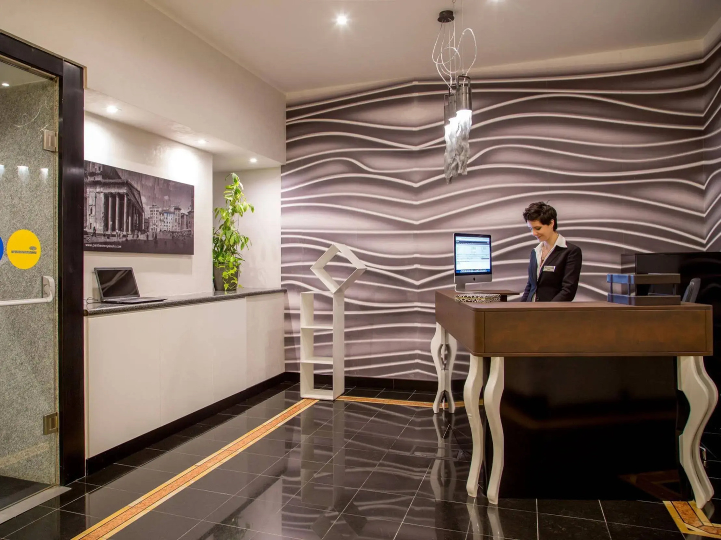 Foto - Montenapoleone Suites