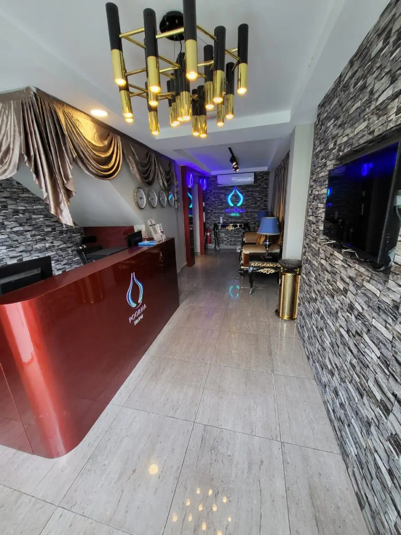 Foto - Poorna Hotel