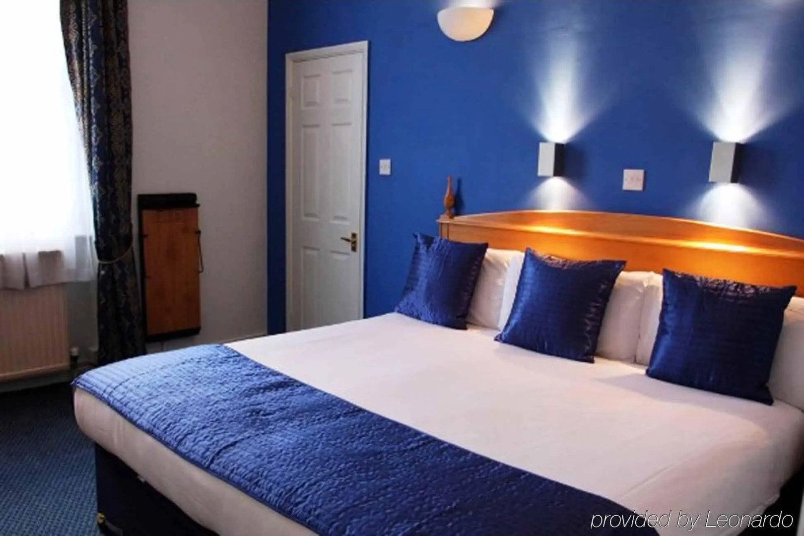 Photo - Mercure London Hyde Park Hotel