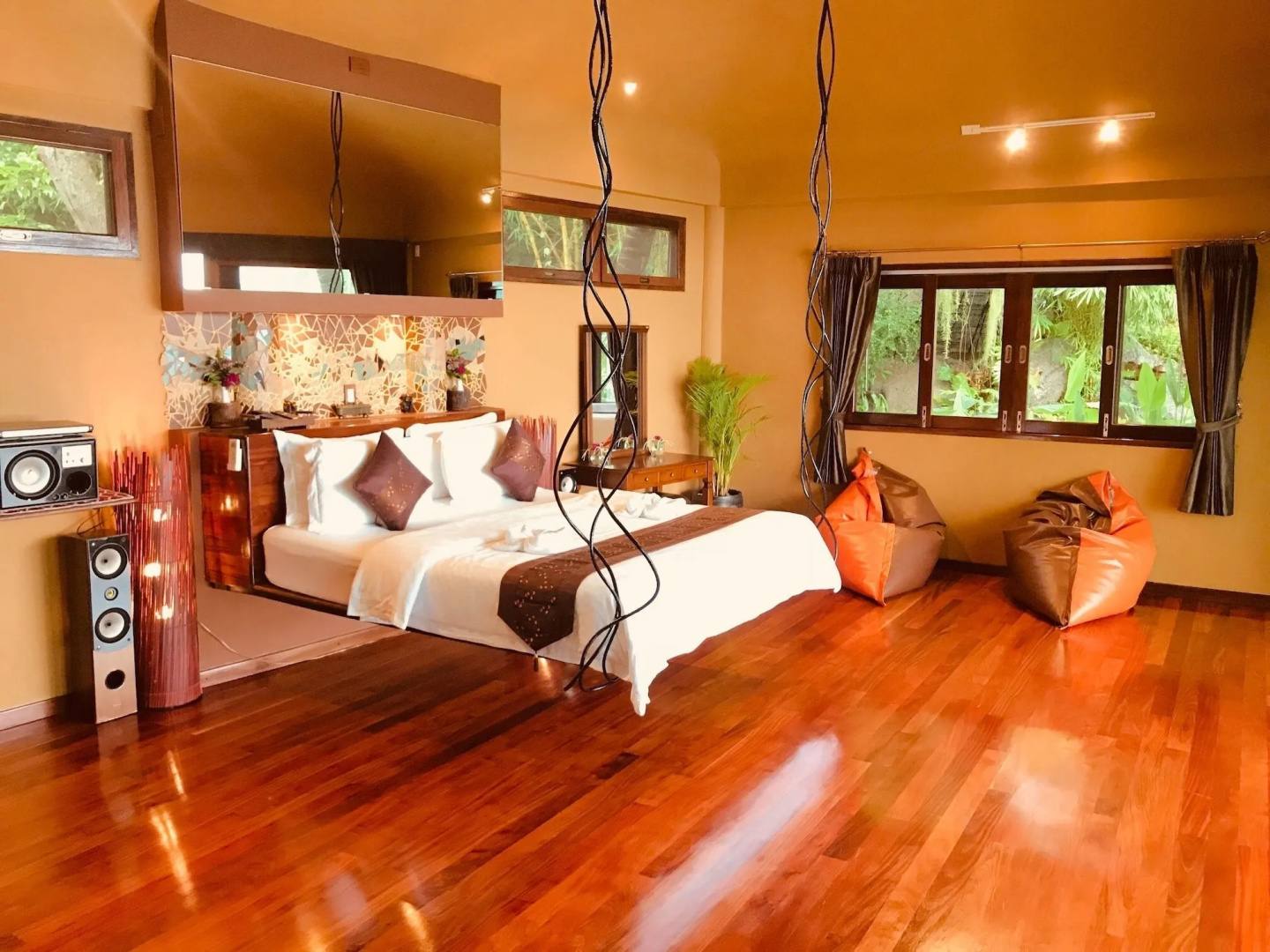 Monkey Flower Villas