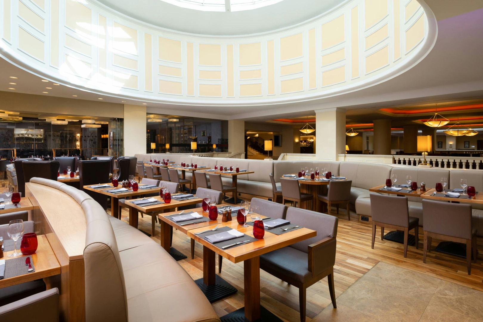 Photo - JW Marriott Bucharest Grand Hotel