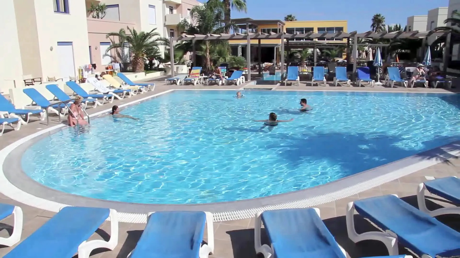 Photo - Meropi Hotel & Apartments