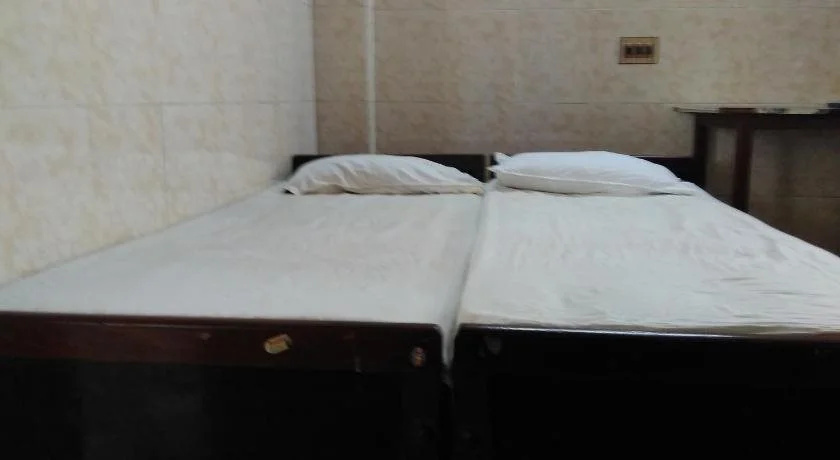 Hotel Ganesh Lodge
