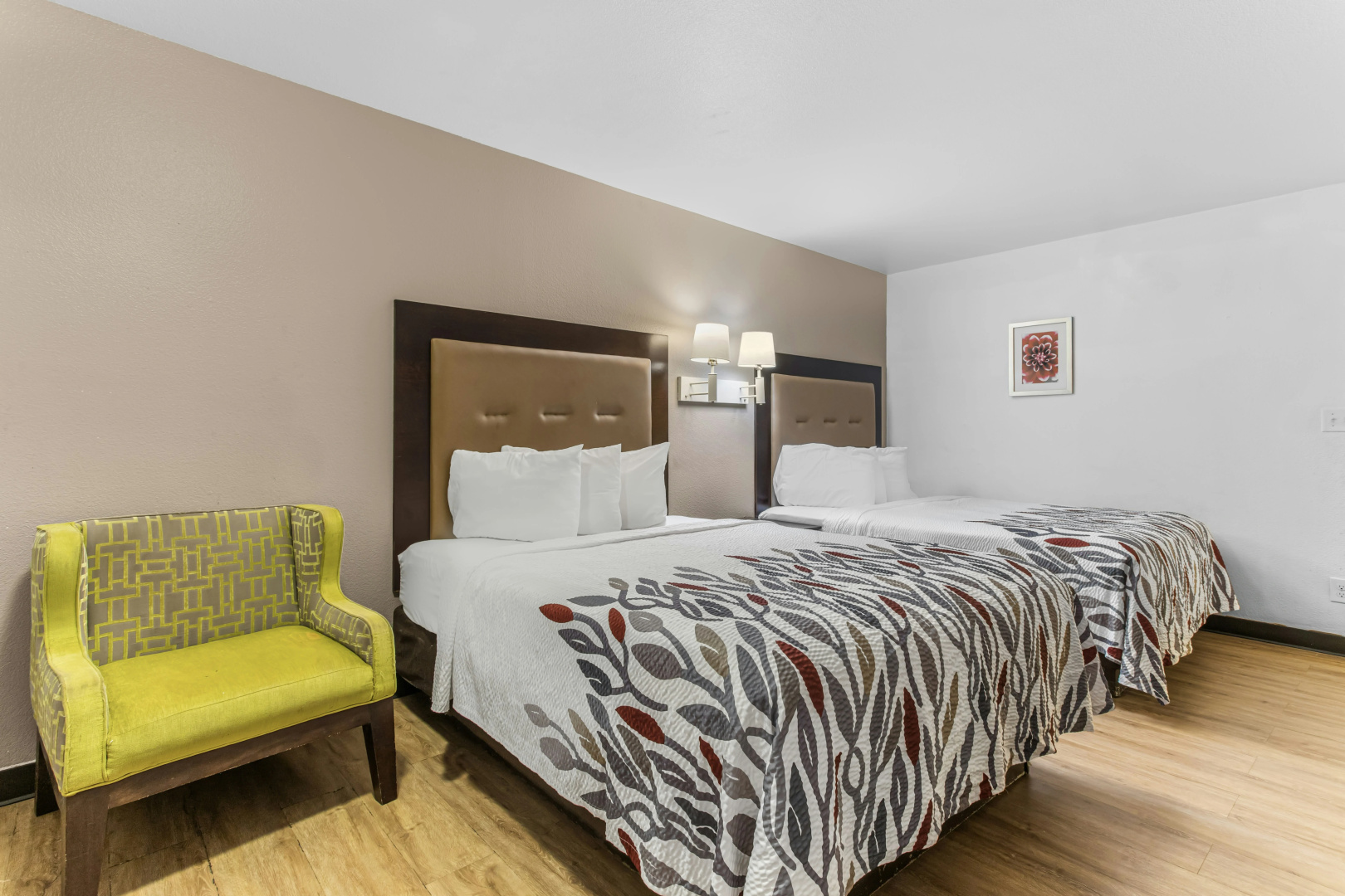 Photo - Red Roof Inn Houston – Jersey Village