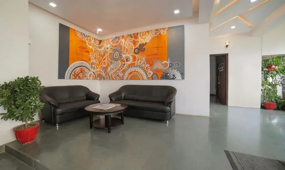 Photo - Treebo Ivory House