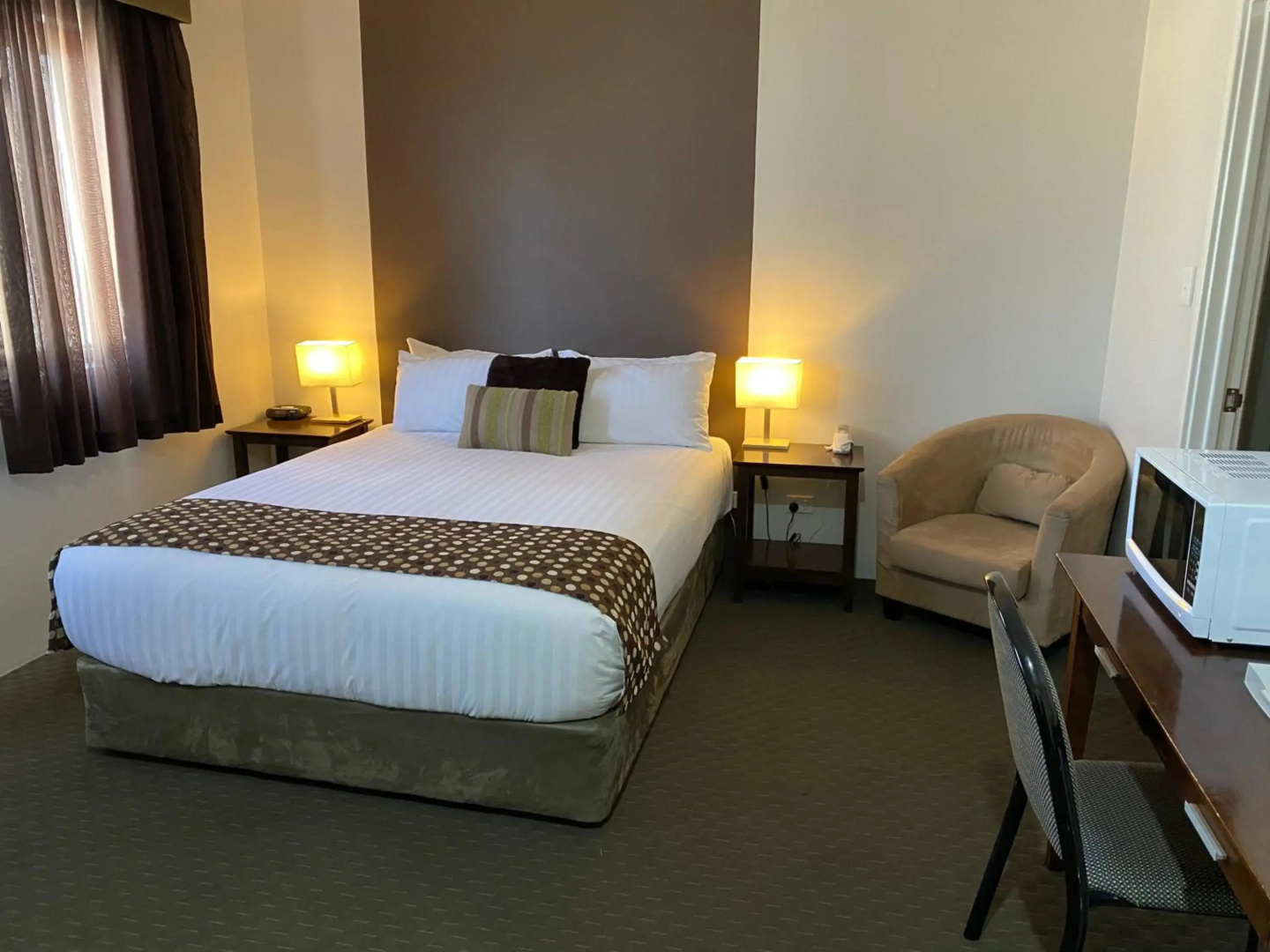 Photo - Joondalup City Hotel